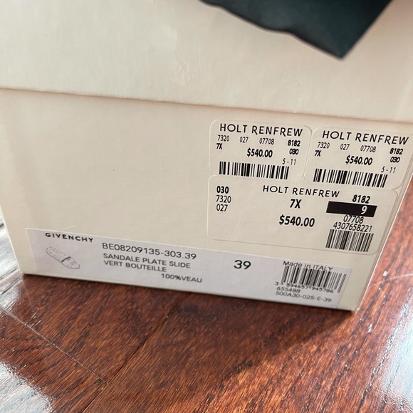 Givenchy Slides- Croc Embossed - Picture 5 of 5